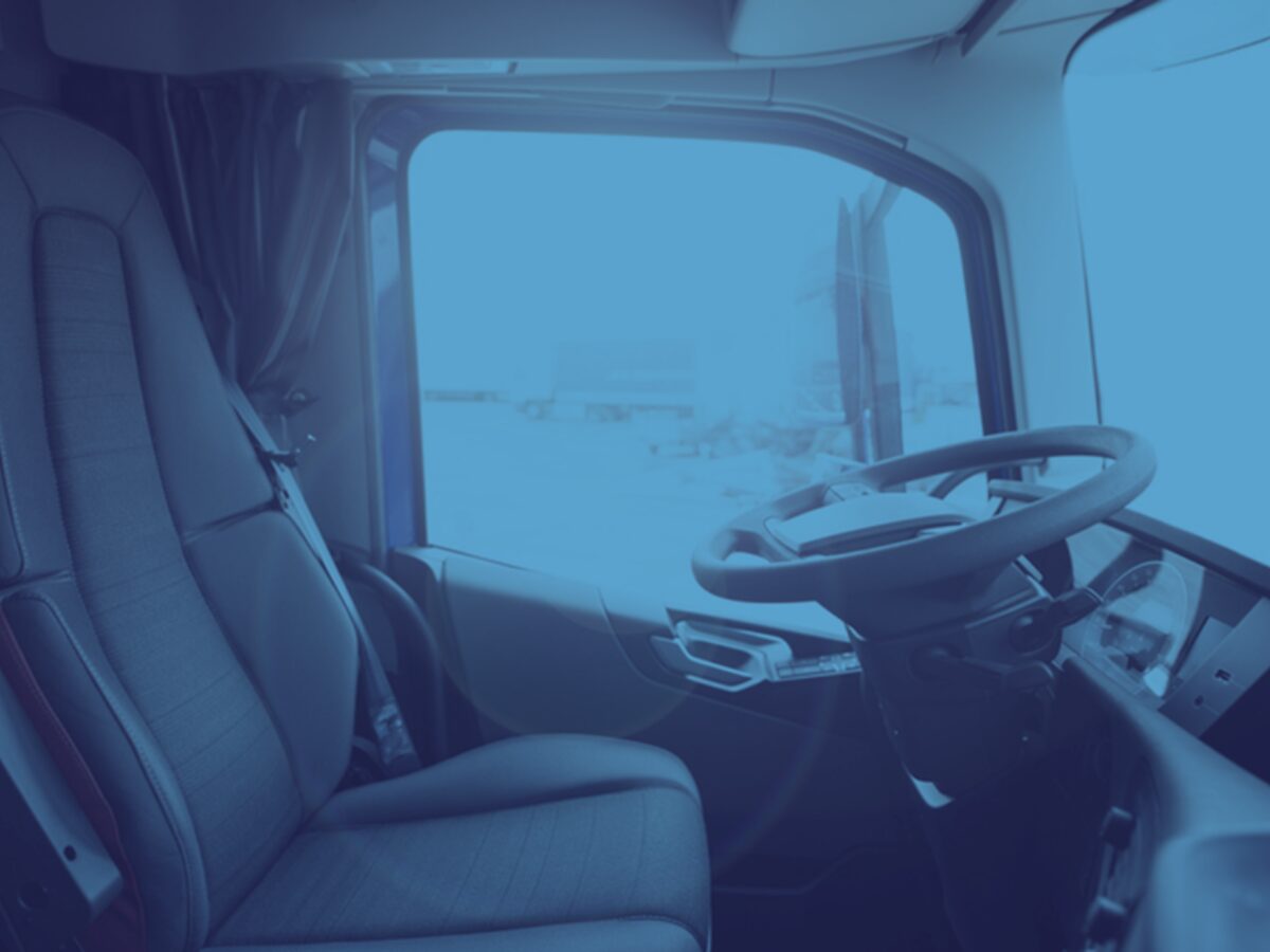 Finding comfort on the road: The 4 best seat cushions for truck drivers